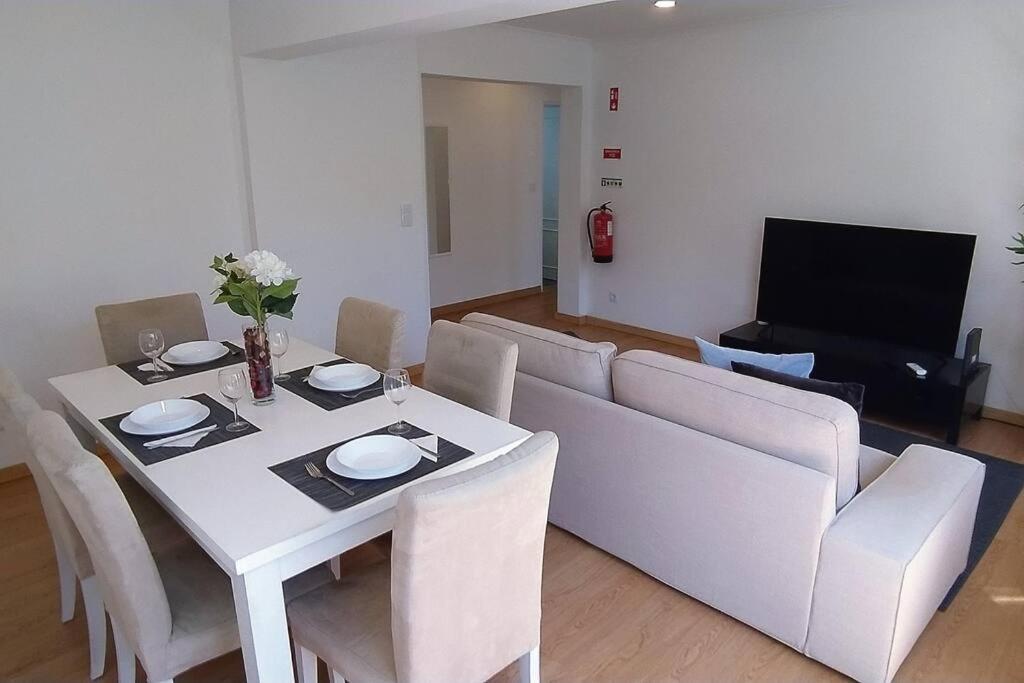 Lisboa/City/Sunny Apar/Metro/Airport/Wifi/Air Cond Extérieur photo